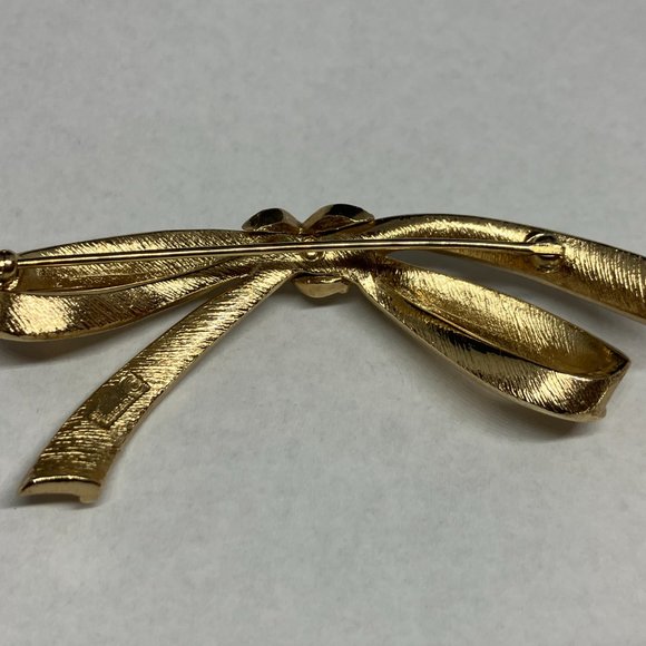 VINTAGE STUNNING GOLD TONE FANCY BOW PIN BROOCH ~SIGNED: CROWN TRIFARI - Picture 3 of 5